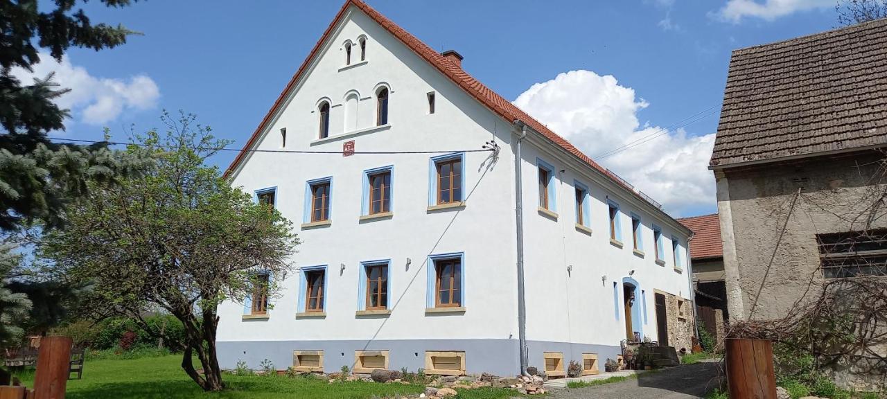Świerzawa Biala Kalina Kaczawy酒店 外观 照片